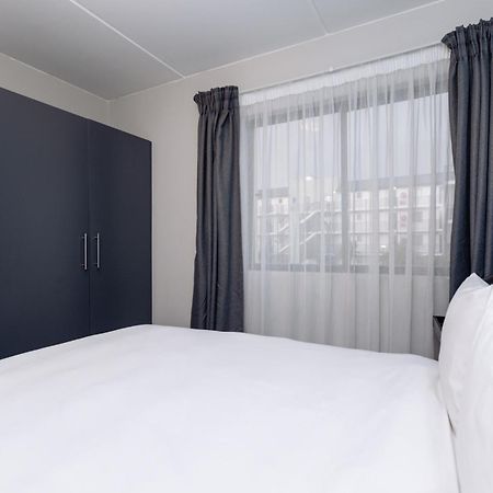 Mint Express Sandton View Johannesburg Ngoại thất bức ảnh